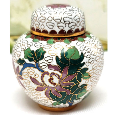 CLOISONNE BOX08 2.25"X2.75 WHITE